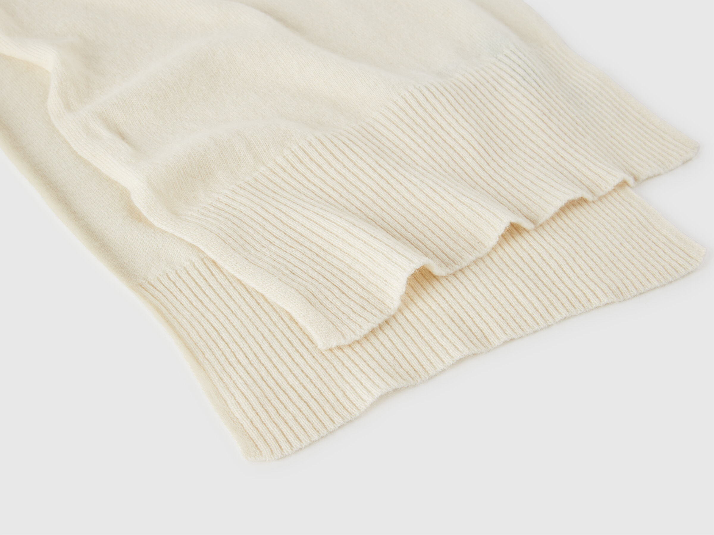 KNITTED SCARF Women image number 2